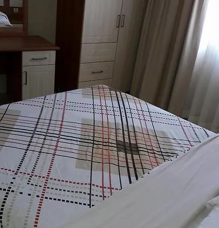 Bonn Apart Apart Otel *